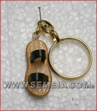 CH MR/001 PORTACHIAVI MINI SANDALO cm 4,2 CIRCA